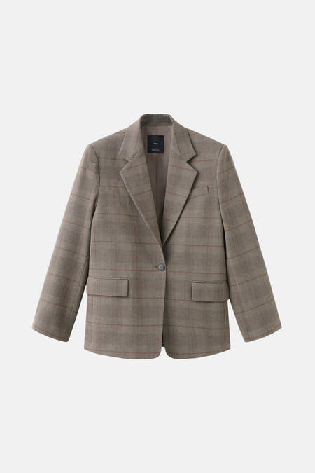 Bruine blazer van MANGO met een geruit patroon, een enkele knoopsluiting en zakken.