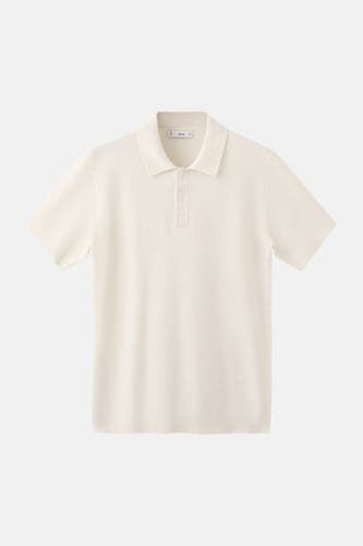 Ecru polo van MANGO met korte mouwen en knoopsluiting.