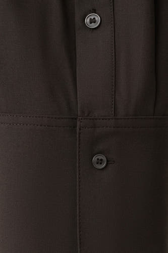 Bruin overhemd met lange mouwen van MANGO, met knoopsluiting en strakke details.