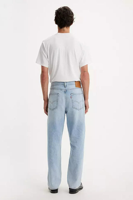 568 STAY LOOSE - light blue denim