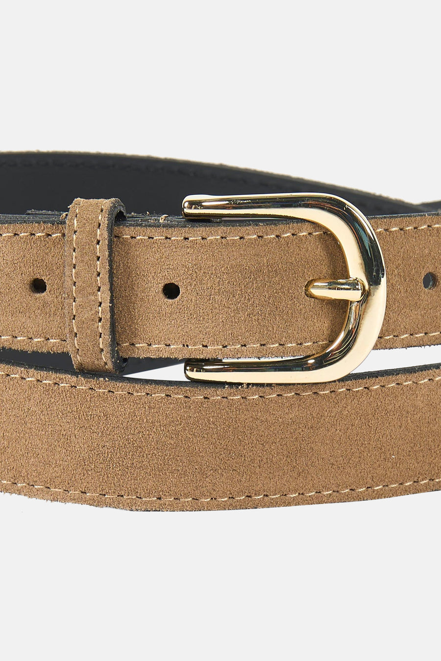 Beige riem van Legend, met een suède textuur en een gouden gesp.
