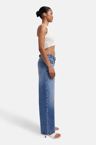 Jeans - mid blue denim