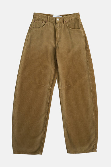 Bruine corduroy broek van TOPSHOP, met wijde pijpen en steekzakken voor.
