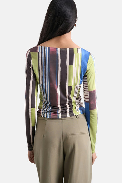 Multicolor T-shirt met lange mouwen van TOPSHOP, met een geometrisch streepjespatroon en gedrapeerde details aan de zijkant.