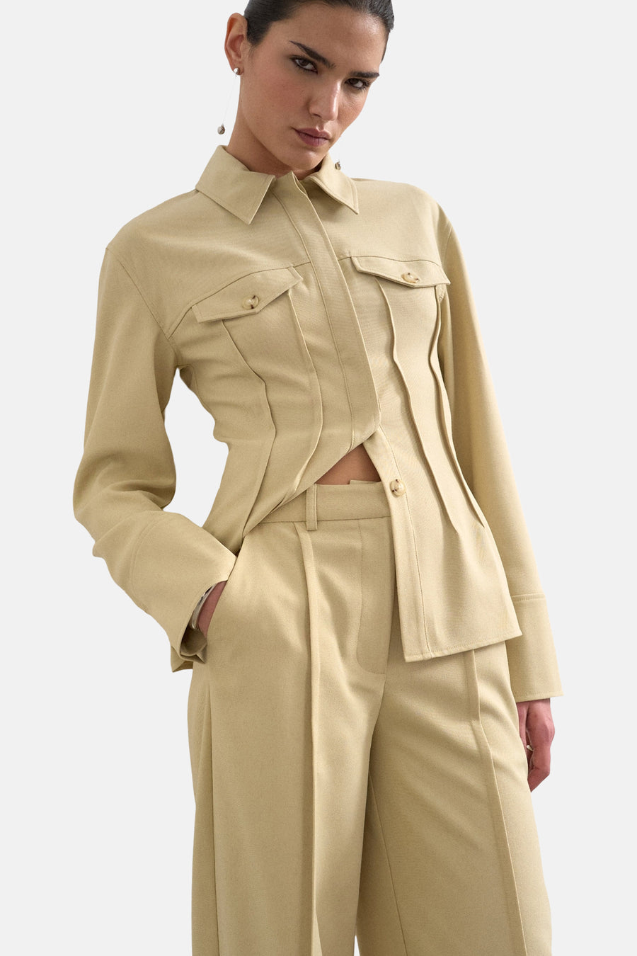 Pantalon beige de TOPSHOP, avec jambes larges et taille haute.