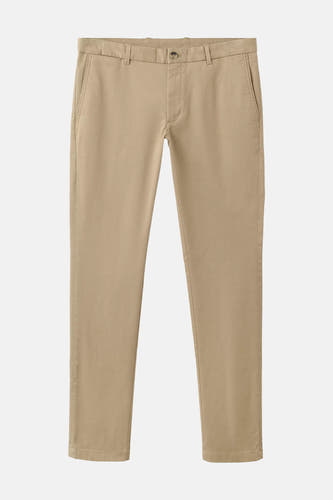 Beige chino broek van MANGO, slanke pasvorm, voorzijde met knoop en zakken, effen stof, front view