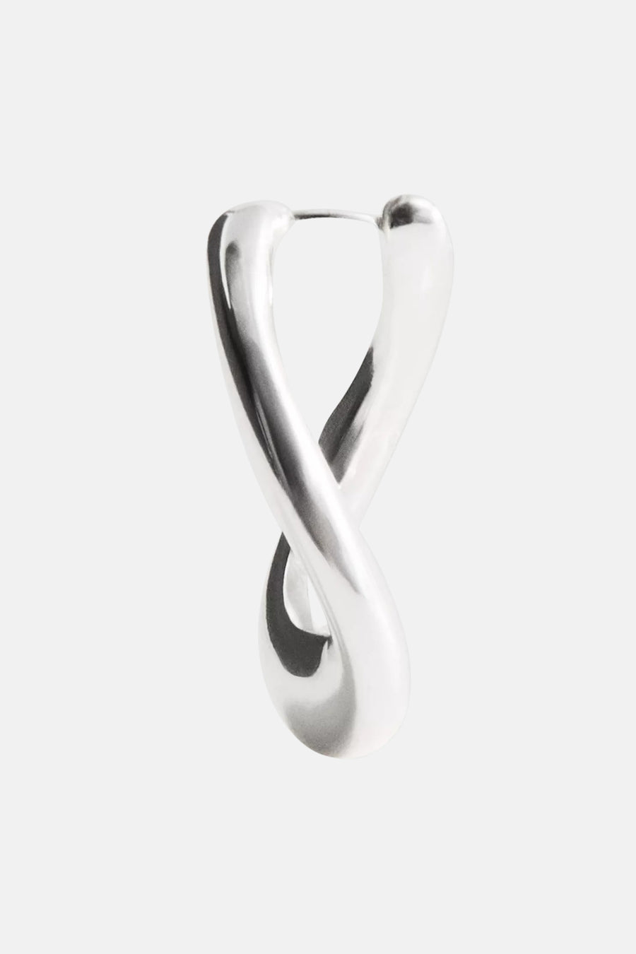 Zilveren oorring met gevlochten ontwerp van MANGO, glanzend en minimalistisch, front view