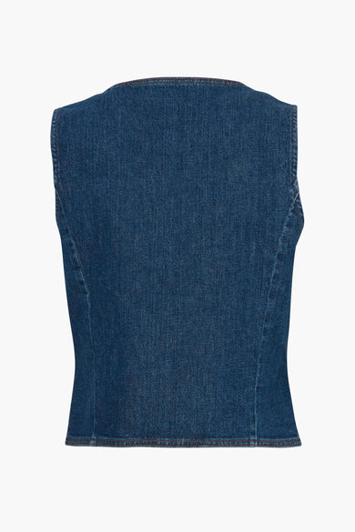 Mouwloze blazer van midblauw denim van PULZ, achteraanzicht.