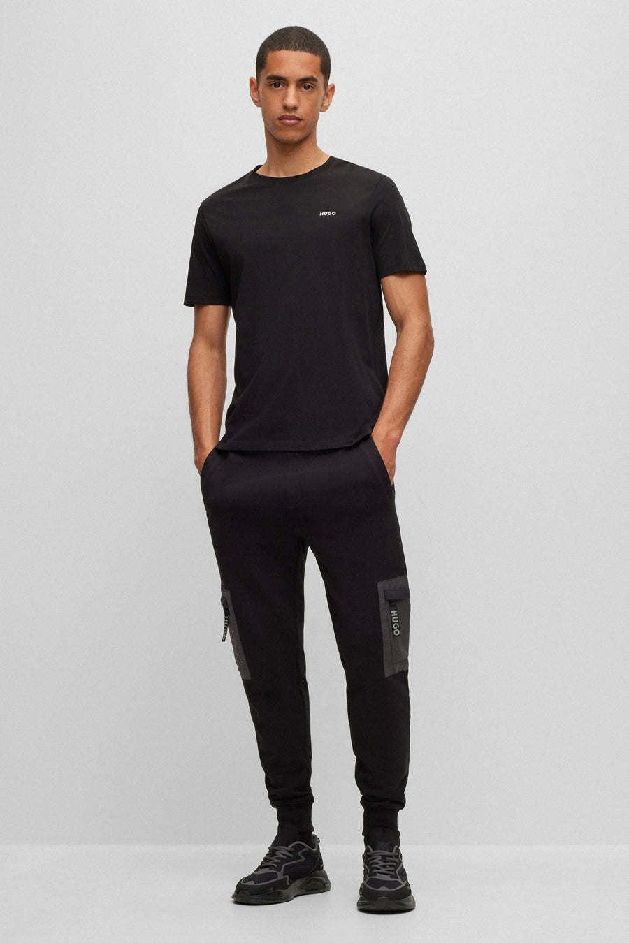 T-shirt - zwart - HUGO