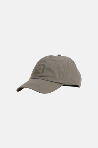 Kaki pet van HUGO BOSS ORANGE, met een effen kleur en een vierkant logo op de voorkant.

