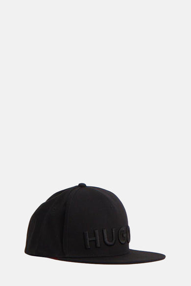 Chapeau noir HUGO, avec logo de marque en relief sur l'avant.