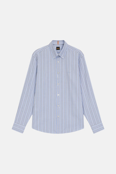 Blauw gestreept overhemd met lange mouwen van BOSS, met knoopsluiting en een button-down kraag.
