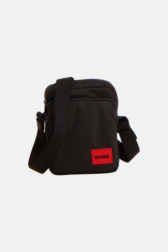 Sac à bandoulière noir HUGO avec un détail rouge subtil et une bandoulière réglable.