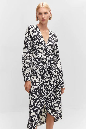 Robe &agrave; manches longues - noir - MANGO