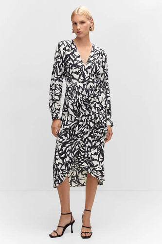 Robe &agrave; manches longues - noir - MANGO