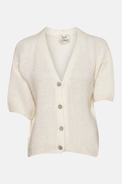 Witte cardigan van Terra di Siena met korte mouwen en sierknopen.
