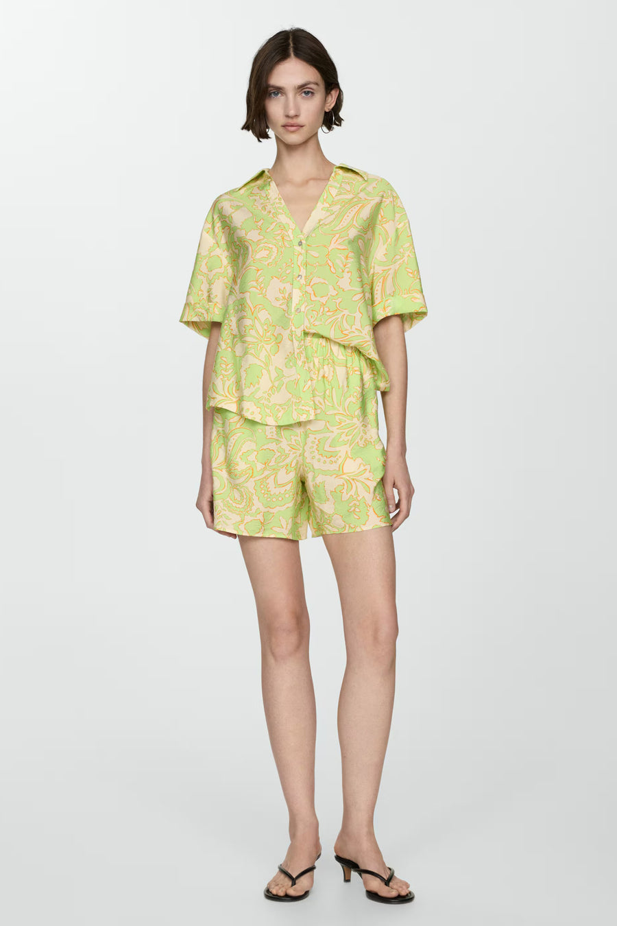 Short - geel