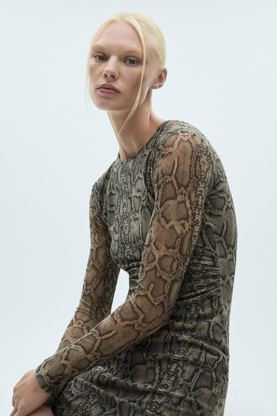 Kleedje met lange mouwen - grijs - MANGO