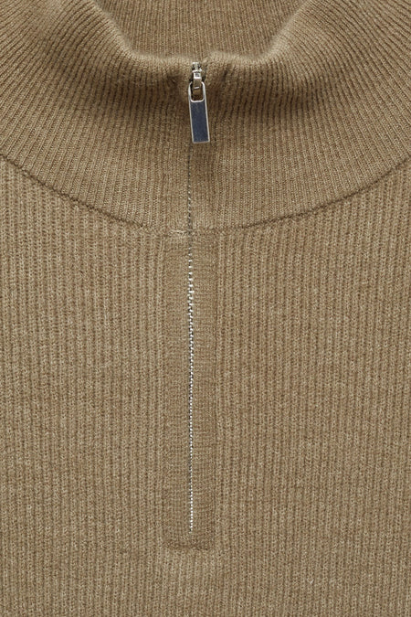 Kleedje met lange mouwen - bruin