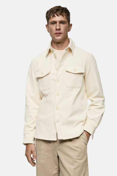Wit overhemd met lange mouwen van MANGO, van corduroy, met borstzakken en een casual uitstraling.
