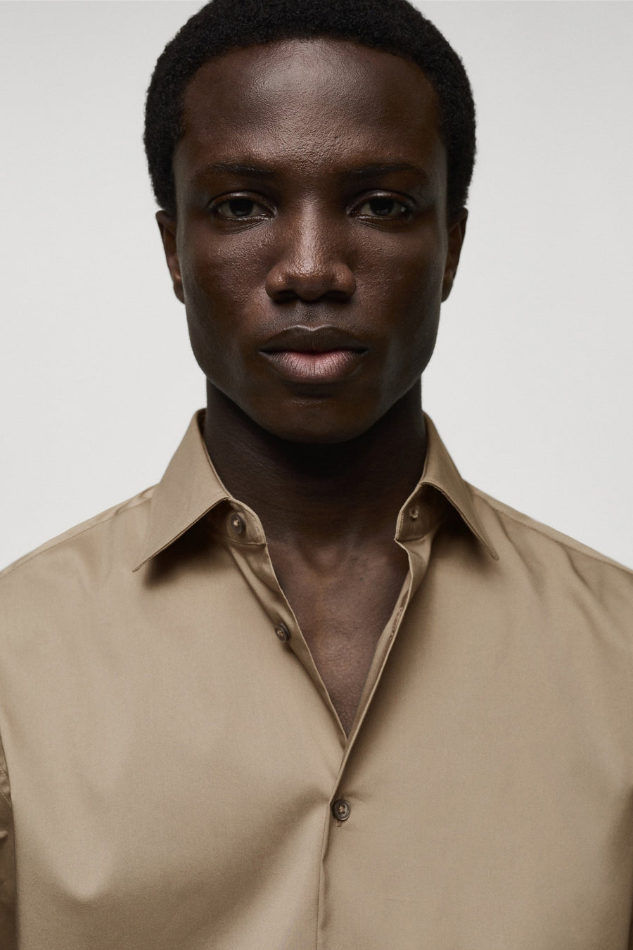 Chemise à manches longues - Beige - MANGO