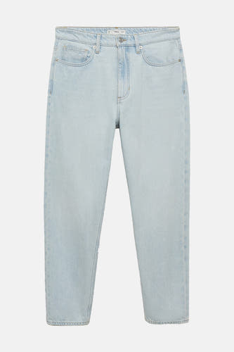 Lichtblauwe tapered jeans van MANGO, met steekzakken en rechte pijpen.