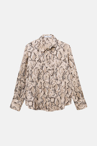 Chemise brune à longues manches de MANGO, avec imprimé serpent et fermeture à boutons devant.