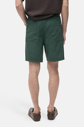 Short vert de MANGO, vu vu van der' avec avec des des cha bott.