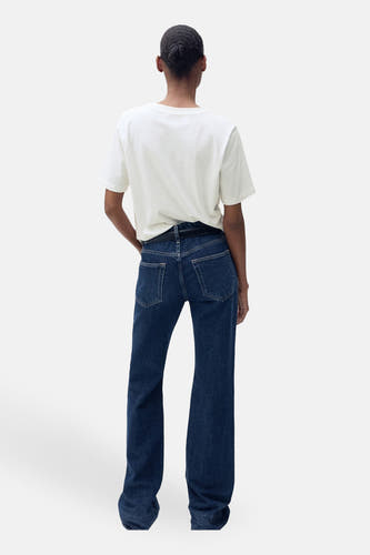 Wit T-shirt met korte mouwen van MANGO, met een casual pasvorm en eenvoudige styling.

