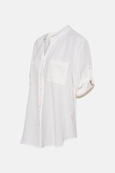 Chemise blanche à manches courtes de Terra di Siena, avec une poche poitrine et et fer fer.
