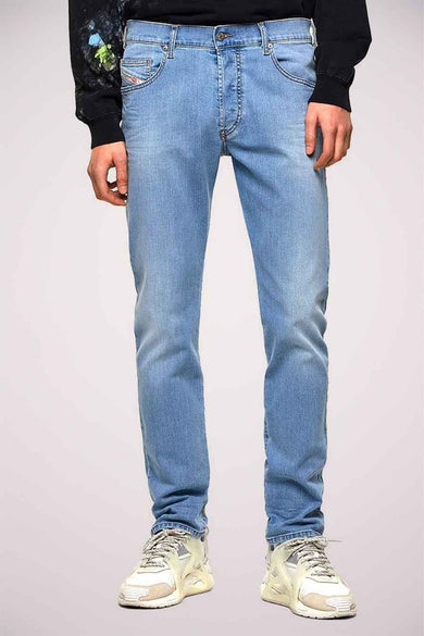 Jean &agrave; coupe carrot - bleu