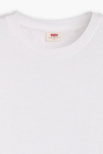 Witte top van Levi's, met een ronde hals en een label met het logo van het merk.
