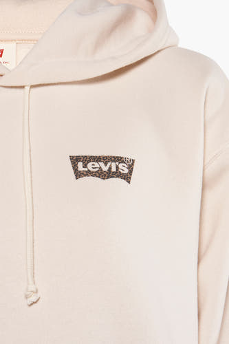 Beige sweater met kap van Levi's met een luipaardprint logo op de borst en trekkoord.
