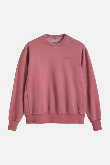 Roze sweater met ronde hals van Levi's®, effen kleur en subtiel logo op de borst.