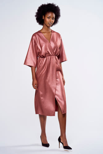Robe &agrave; manches courtes - rose