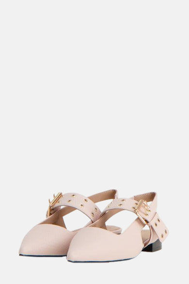 Ballerines roses d'Astrid Black Label, avec une petite bande et un petit talon noir, vues de derrière.
