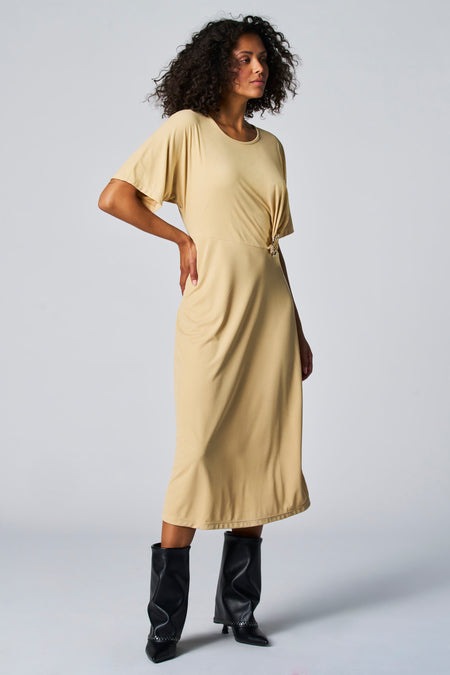 Robes manches courtes Brun - Astrid Black Label