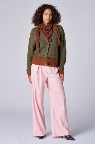 Pull met V-hals - groen - Astrid Black Label