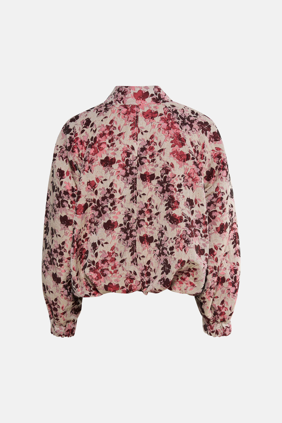 Roze jas van Astrid Black Label met een bloemenpatroon en lange mouwen.
