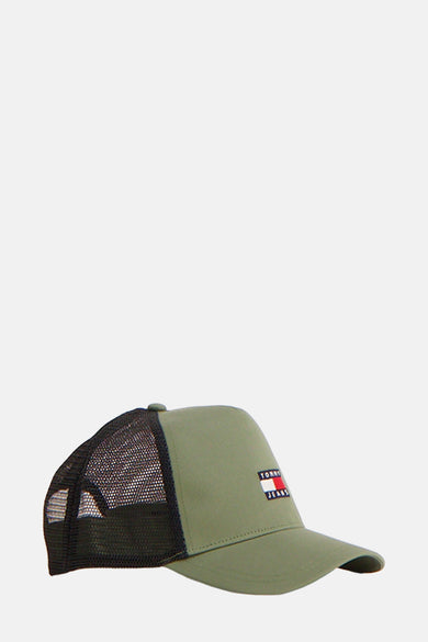 Kaki pet van Tommy Jeans, met mesh aan de achterkant.