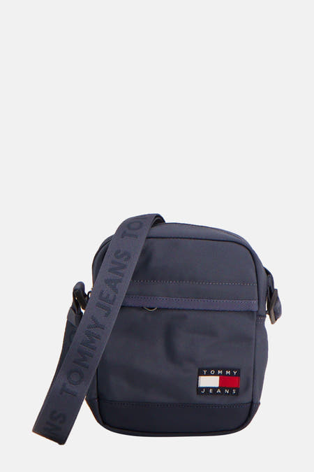 Blauwe schoudertas van TOMMY JEANS met een verstelbare band met merklogo.
