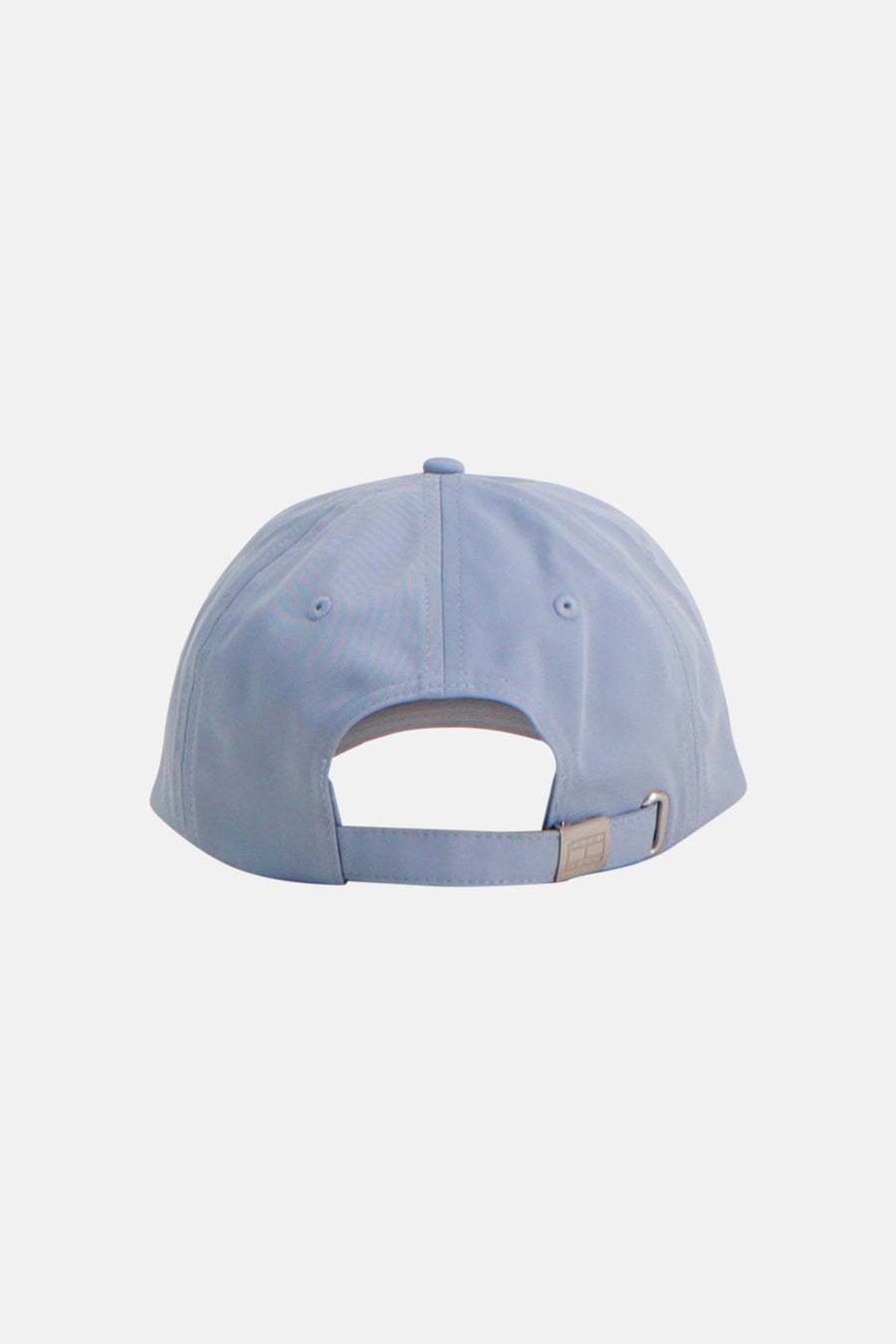 Lichtblauwe pet van TOMMY JEANS, achterzijde met verstelbare band en metalen gesp, gestructureerd materiaal, minimalistisch design