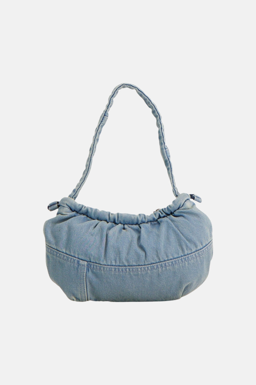 Blauwe denim schoudertas van TOMMY JEANS met gerimpelde bovenkant en gevlochten schouderband, front view