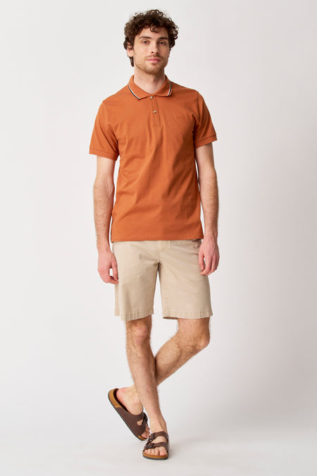 Polos Brun - Bruce & Butler
