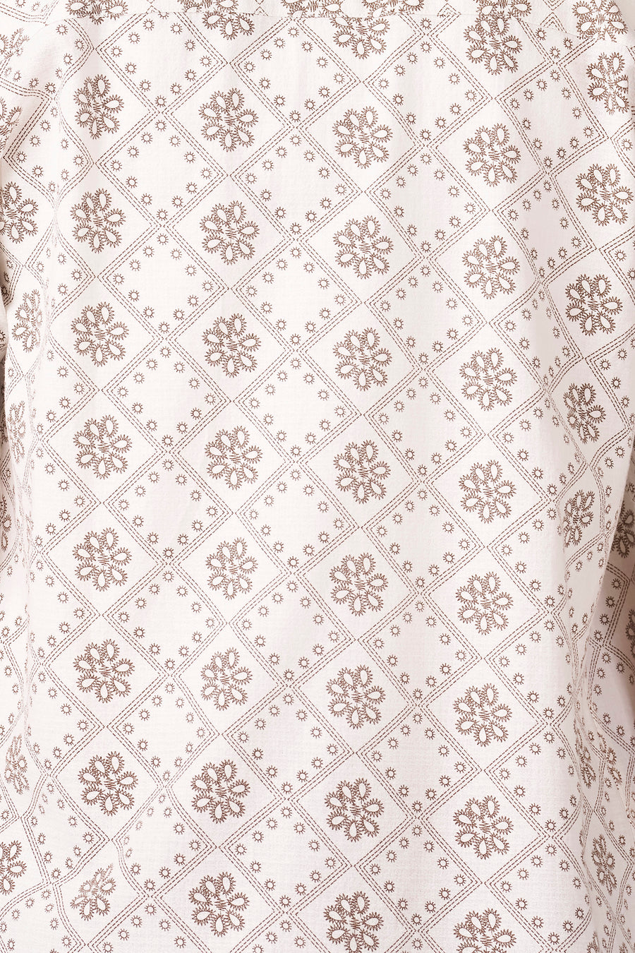 Chemise multicolore de Bruce & Butler avec un motif de motifs floraux et de lignes losangées.