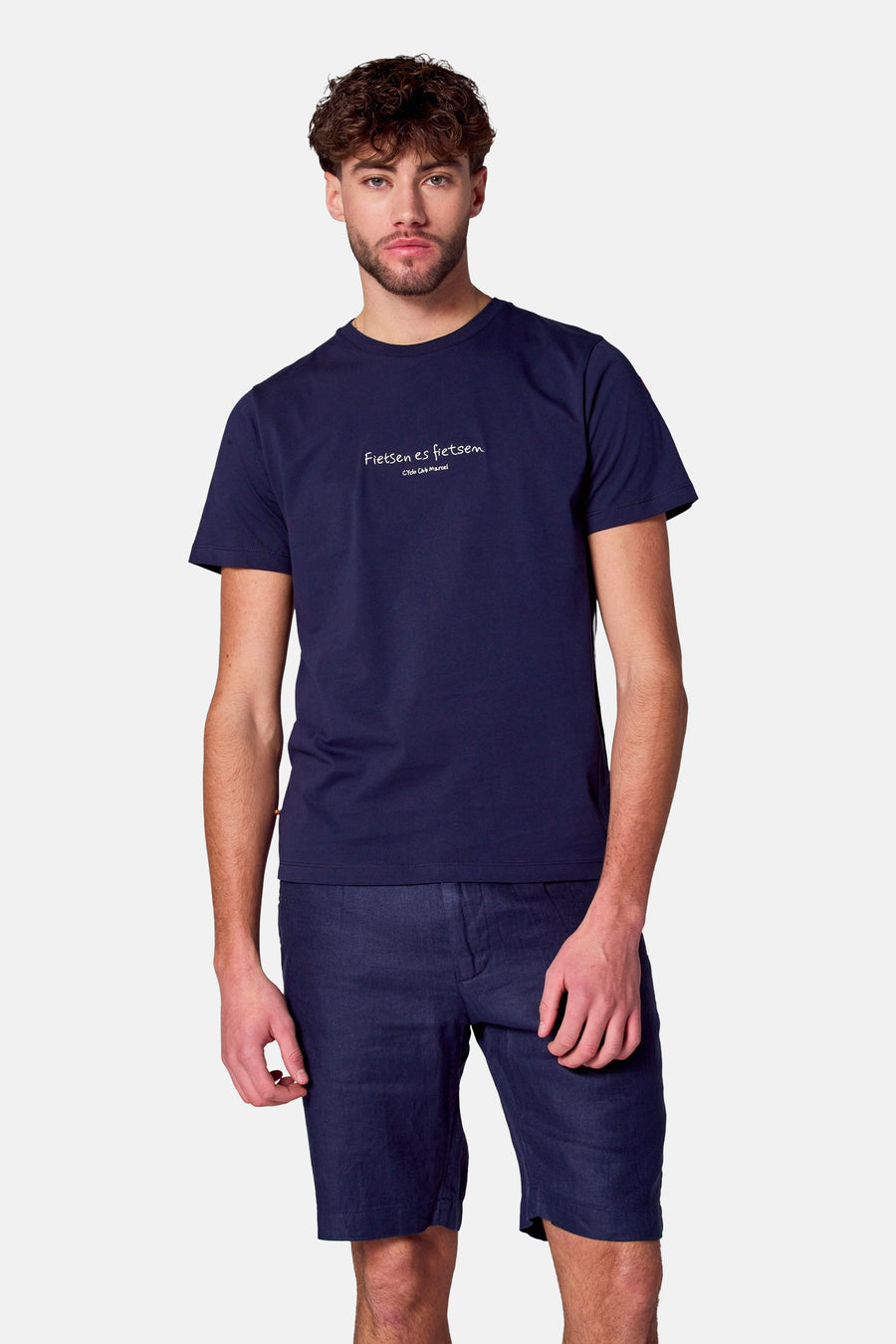 Blauw T-shirt met korte mouwen van Cyclo Club Marcel, met witte tekstprint.