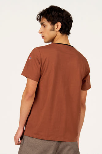 Beige T-shirt met korte mouwen van Cyclo Club Marcel, met een klein logo op de mouw.