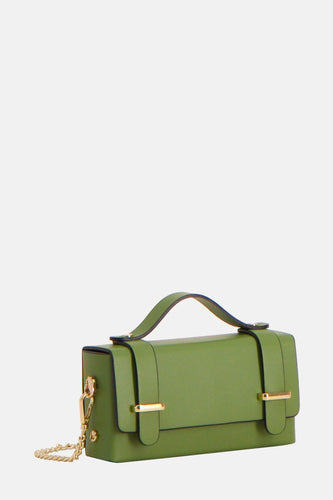 Olijfgroene handtas met gouden details.
