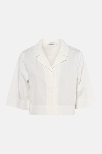 Witte blouse met driekwart mouwen van Clouds of Fashion, met knoopsluiting aan de voorkant.