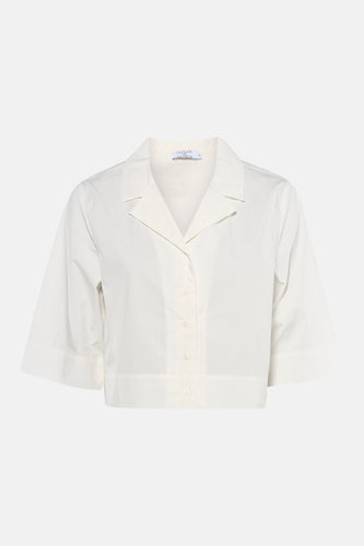 Witte blouse met driekwart mouwen van Clouds of Fashion, met knoopsluiting aan de voorkant.